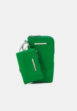 Even&Odd Damen SET - Handytasche - Green 9 Even&Odd Damen SET - Handytasche - Green -Even Und Odd Verkäufe 1446c9528b774b1ba3154e1bd595b16e