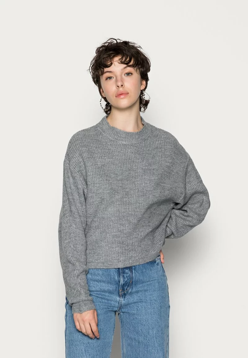 Even&Odd Damen BAT SHAPE MOCK NECK SHORTER - Strickpullover - Mottled Grey 3 Even&Odd Damen BAT SHAPE MOCK NECK SHORTER - Strickpullover - Mottled Grey