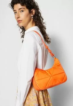 Even&Odd Damen Handtasche - Orange -Even Und Odd Verkäufe 213717be534e4a95a2d6ae8fa1f09a8e