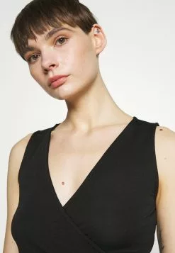 Even&Odd Damen Top - Black 11 Even&Odd Damen Top - Black -Even Und Odd Verkäufe 2adf301f985d43d09c95356585dc939c