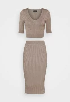 Even&Odd Damen STRICK KNITWEAR SET - Bleistiftrock - Taupe 10 Even&Odd Damen STRICK KNITWEAR SET - Bleistiftrock - Taupe -Even Und Odd Verkäufe 2cc20e37c13e472eadbcb1d68700207d