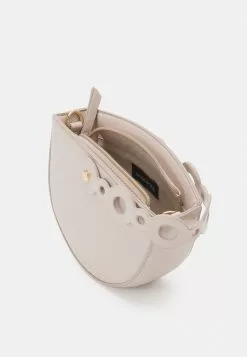 Even&Odd Clutch - Off-white | Damen 9 Even&Odd Clutch - Off-white | Damen -Even Und Odd Verkäufe 3f690bdeffd54d53a1c2337d3deadb11