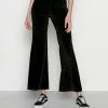 Even&Odd Damen Velvet Flared Leg Trousers - Stoffhose - Black -Even Und Odd Verkäufe 4109b972978e42e6a20f2046d73c684f