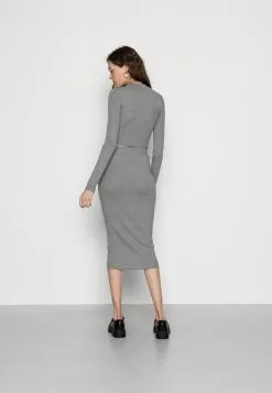 Even&Odd Damen PERKIN CROPPED SKIRT SET - Strickpullover - Mottled Grey -Even Und Odd Verkäufe 42ea453fd75b40e4b4931898bcf09ec8