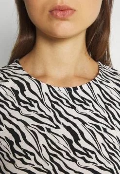 Even&Odd 2 PACK - Langarmshirt - Light Green/black | Damen 13 Even&Odd 2 PACK - Langarmshirt - Light Green/black | Damen -Even Und Odd Verkäufe 45067cdb3f534a979348756a7307444a