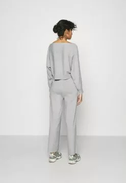 Even&Odd Damen SET BAT SHAPE LOUNGE - Strickpullover - Mottled Light Grey -Even Und Odd Verkäufe 4a660d3565654a12ad89e6335089918a