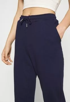 Even&Odd Damen REGULAR FIT JOGGERS - Jogginghose - Dark Blue 14 Even&Odd Damen REGULAR FIT JOGGERS - Jogginghose - Dark Blue -Even Und Odd Verkäufe 4dd23f6b819447d7a0f7c647eb4a505a
