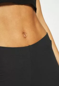 Even&Odd Damen 2 PACK - Leggings - Hosen - Black Olive 13 Even&Odd Damen 2 PACK - Leggings - Hosen - Black Olive -Even Und Odd Verkäufe 5b4fc88e02b24dd5a9ace048b54a6d31