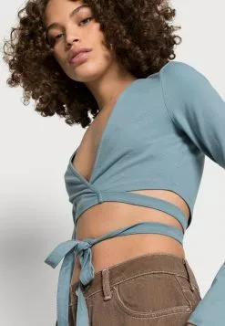 Even&Odd Damen Langarmshirt - Blue 11 Even&Odd Damen Langarmshirt - Blue -Even Und Odd Verkäufe 5c7e13a12bd44f9f9c85af10c2799e7d