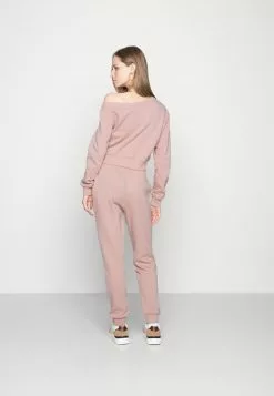 Even&Odd Damen Off Shoulder&Jogger Set - Sweatshirt - Pink -Even Und Odd Verkäufe 688212166c3a4bb5b5a865eb92e295f0