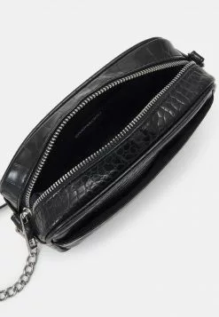 Even&Odd Damen Umhängetasche - Black 9 Even&Odd Damen Umhängetasche - Black -Even Und Odd Verkäufe 6d84cf8347a944f4a5be48e2f298094b