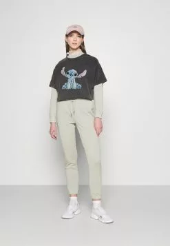 Even&Odd Damen T-Shirt Print - Black 11 Even&Odd Damen T-Shirt Print - Black -Even Und Odd Verkäufe 6ed0865f66f64ac685b95e0e85bd845c