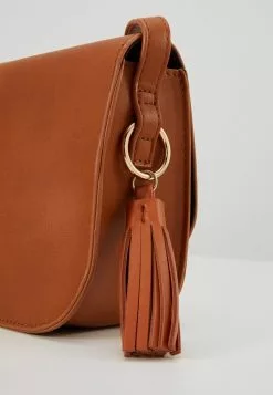 Even&Odd Damen Umhängetasche - Cognac 9 Even&Odd Damen Umhängetasche - Cognac -Even Und Odd Verkäufe 75926be8c75948ab82c0a244a685cac5