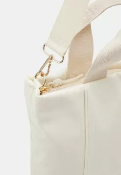 Even&Odd Damen Sporttasche - Off-white 9 Even&Odd Damen Sporttasche - Off-white -Even Und Odd Verkäufe 9339bc6bf39a468aba5a4d37aedcaf14