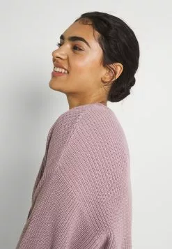 Even&Odd Damen CROPPED JUMPER - Strickpullover - Lilac 11 Even&Odd Damen CROPPED JUMPER - Strickpullover - Lilac -Even Und Odd Verkäufe a7787219d3254f17840efedb43ef9794