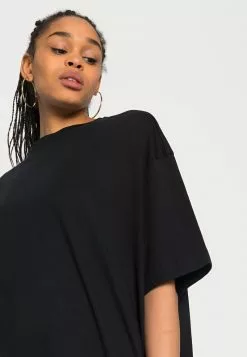 Even&Odd Damen T-Shirt Basic - Black -Even Und Odd Verkäufe a805b508e915415ead27462a7f720167