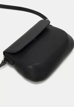 Even&Odd Damen Umhängetasche - Black -Even Und Odd Verkäufe a8e7b89c362b42d6b3f3e3e5a82b9aa7