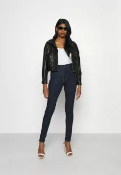 Even&Odd Damen T-Shirt Print - White -Even Und Odd Verkäufe b6fa23a455f6411490f96ca1c4c7d3bd