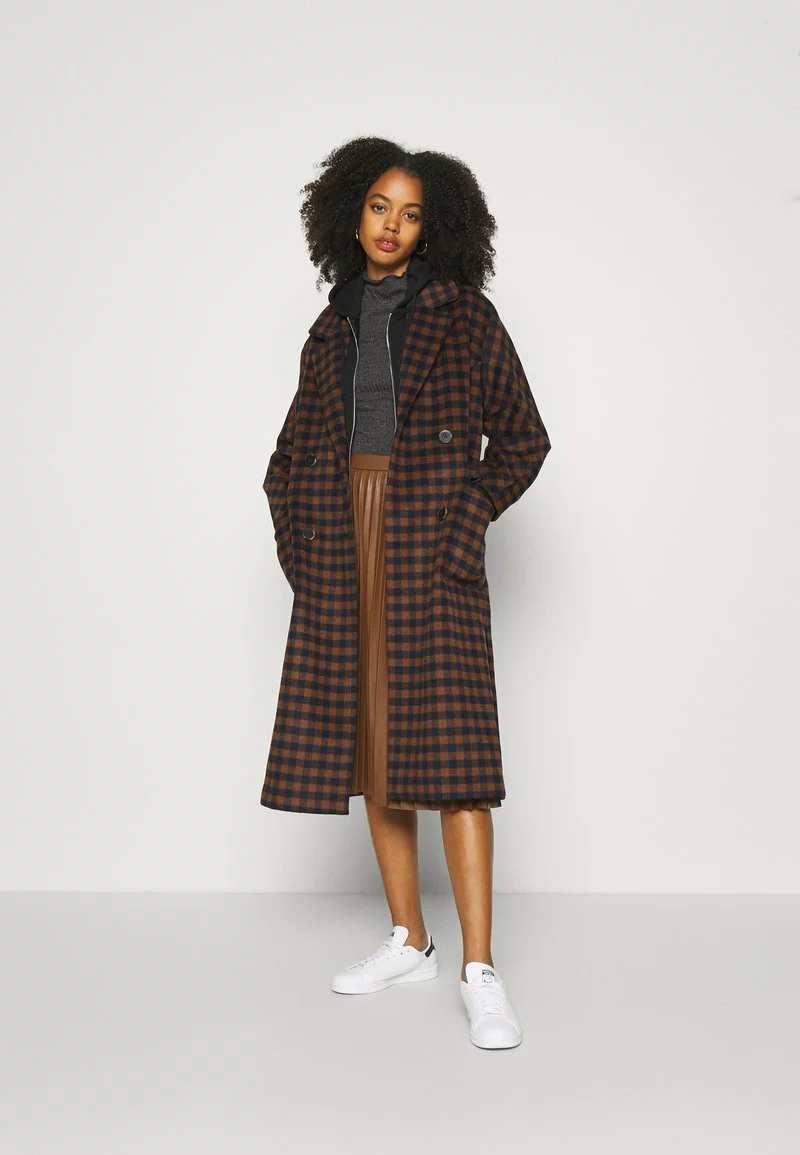 Even&Odd Damen BASIC HOODIE JACKET WITH POCKETS - Kapuzenpullover - Black 6 Even&Odd Damen BASIC HOODIE JACKET WITH POCKETS - Kapuzenpullover - Black – Bild 4