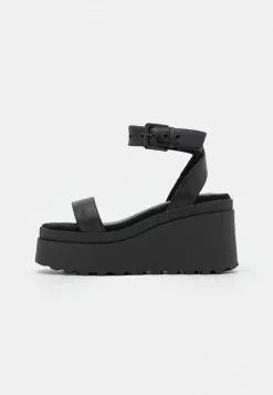 Even&Odd Damen Plateausandalette - Black -Even Und Odd Verkäufe be32ad6be6464618bc9cbd41fe7d6b3b