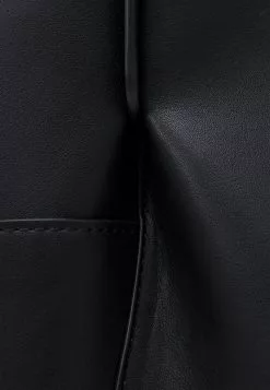 Even&Odd Damen Shopping Bag - Black 11 Even&Odd Damen Shopping Bag - Black -Even Und Odd Verkäufe c0e74d73b2a44885a68077f2ef0a84d2