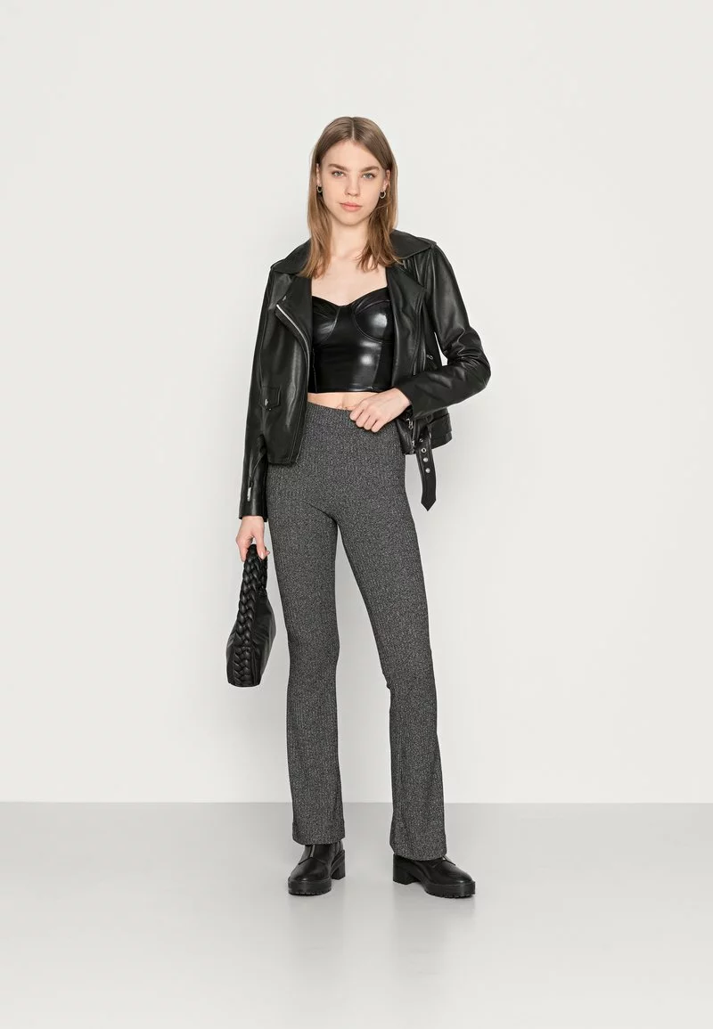 Even&Odd Top - Black | Damen 4 Even&Odd Top - Black | Damen – Bild 2