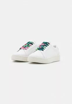 Even&Odd Damen Sneaker Low - White 10 Even&Odd Damen Sneaker Low - White -Even Und Odd Verkäufe d0cd52560afe4fd3aec615251d758537