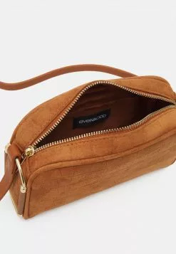 Even&Odd Damen Umhängetasche - Cognac -Even Und Odd Verkäufe d6ce58ccc2c540b4ac447a0c0fc43dbf