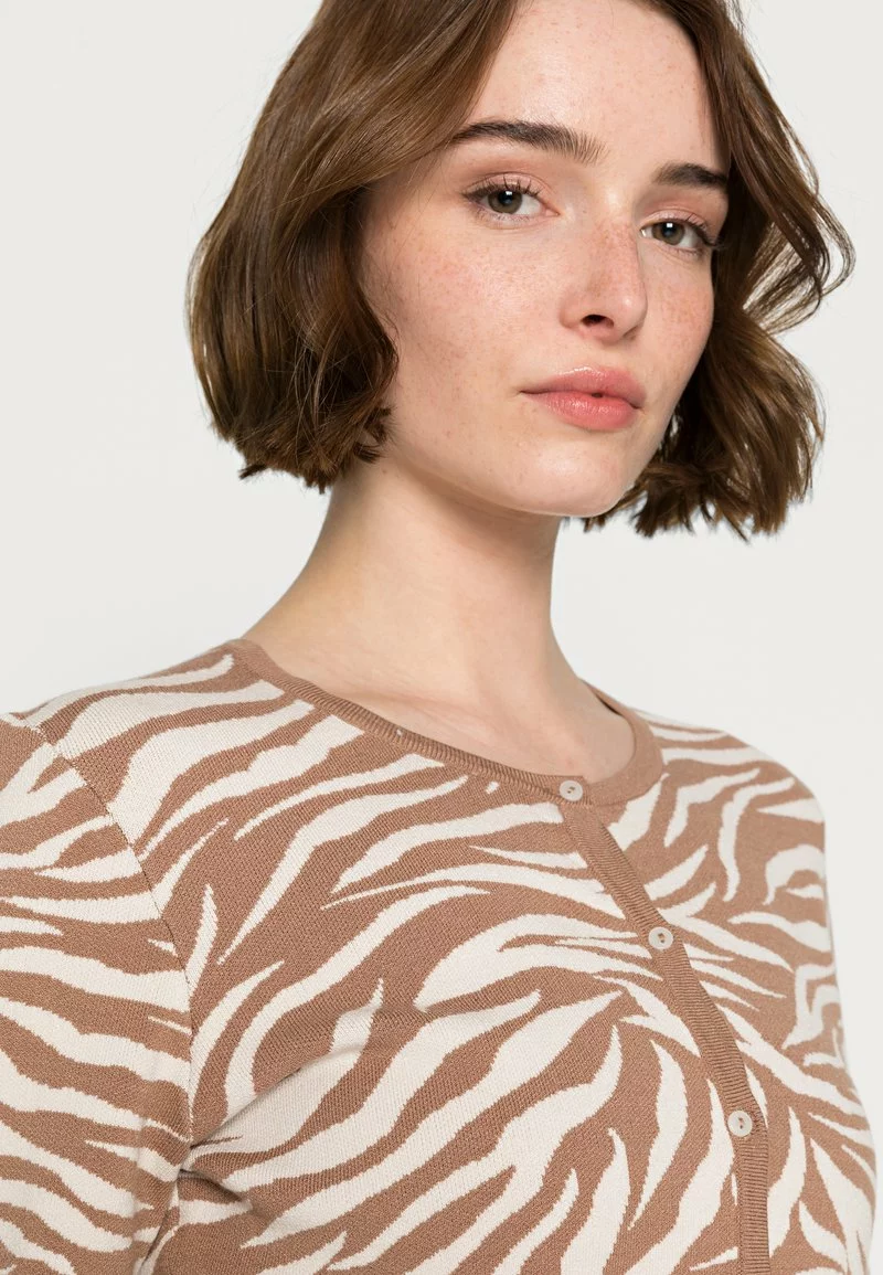 Even&Odd Damen Strickjacke - Camel Off White 7 Even&Odd Damen Strickjacke - Camel Off White – Bild 5