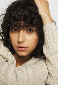 Even&Odd CROPPED LOOSE CABLE JUMPER - Strickpullover - Sand | Damen 13 Even&Odd CROPPED LOOSE CABLE JUMPER - Strickpullover - Sand | Damen -Even Und Odd Verkäufe dbd7d63b034340b2a8906b045381ef81