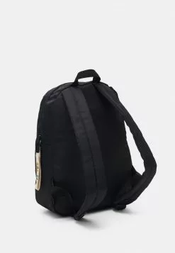 Even&Odd Damen Tagesrucksack - Black 7 Even&Odd Damen Tagesrucksack - Black -Even Und Odd Verkäufe e07db81e7d174e9e94e5b639c33be6d9