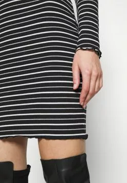 Even&Odd Damen Rushed Edges Mini High Neck Long Sleeves Dress - Etuikleid - Black/ White 15 Even&Odd Damen Rushed Edges Mini High Neck Long Sleeves Dress - Etuikleid - Black/ White -Even Und Odd Verkäufe e6504b7b1df94a15b236402b7e54c51c