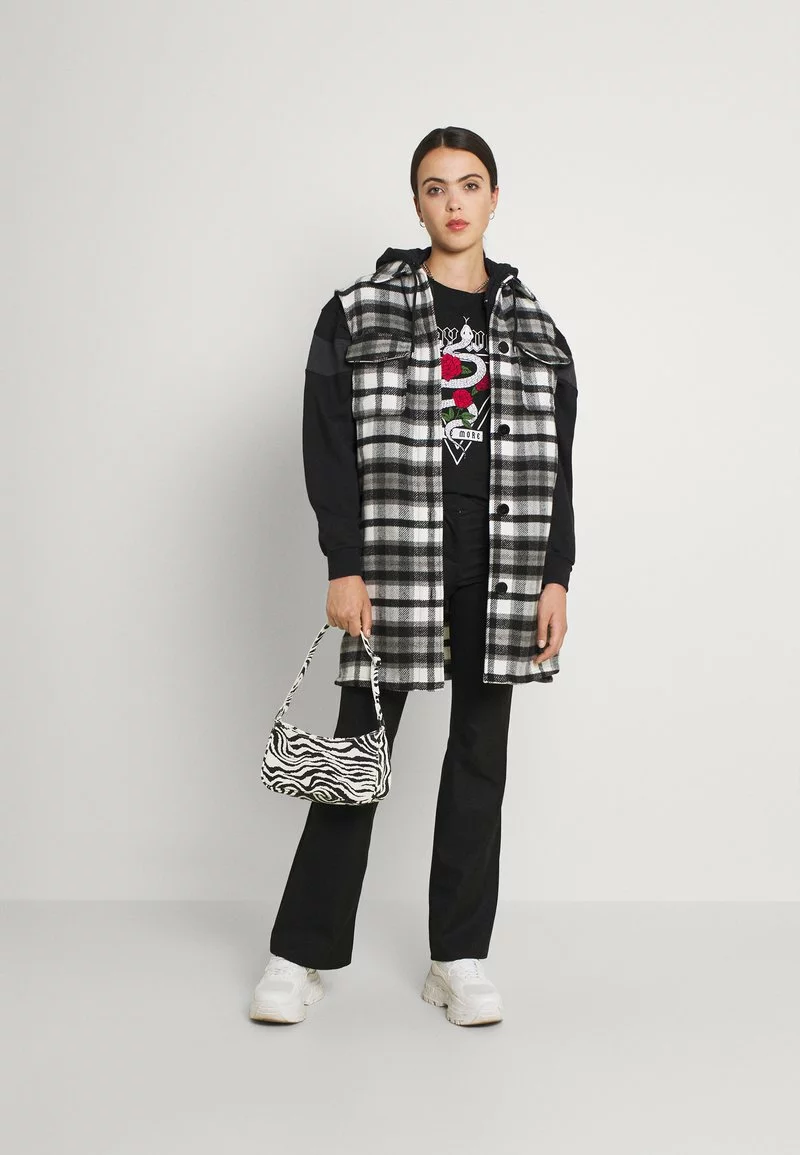 Even&Odd T-Shirt Print - Black | Damen 4 Even&Odd T-Shirt Print - Black | Damen – Bild 2